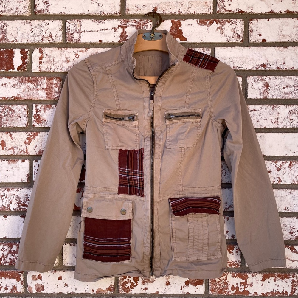 🌱5/$25🌱 Reworked | Patchwork Beige Utility Jacket - Picture 1 of 10